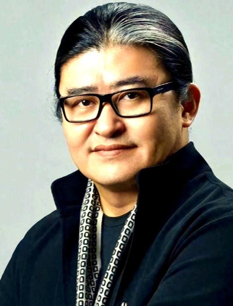 刘欢评价那英和林忆莲
