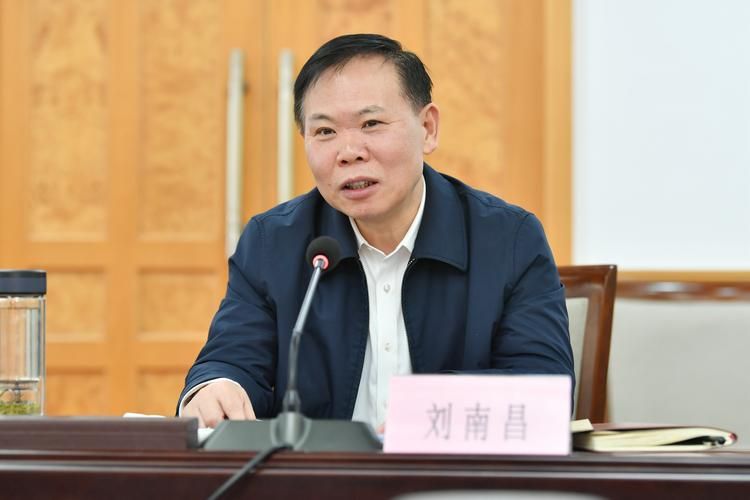 南昌市公共财务中心刘欢